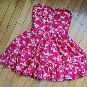 Floral strapless Forever 21 dress